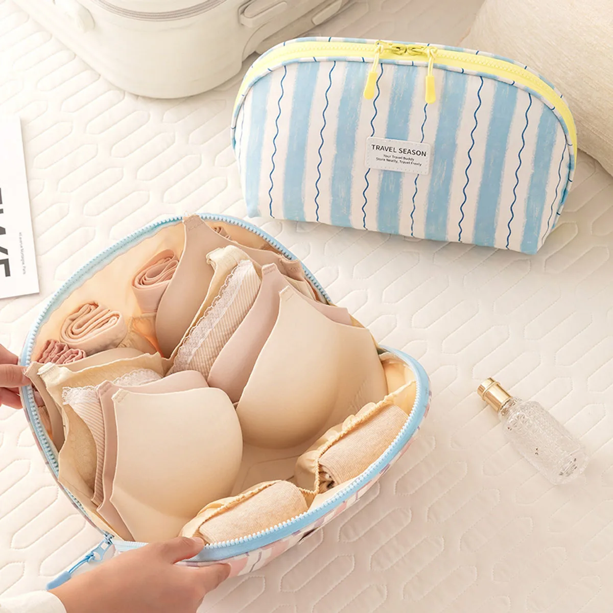 Travel Accessories Us - İç çamaşırı saklama çantası taşınabilir çok
